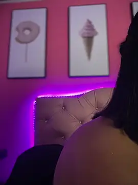 Scarlett-LS online show from November 17, 2:39 am