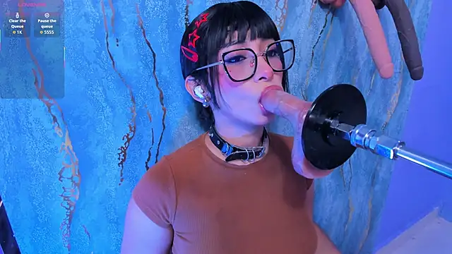 Snapshot of linda_sofi__ chatting on February 11, 8:25 pm linda sofi online show from February 11, 8:25 pm