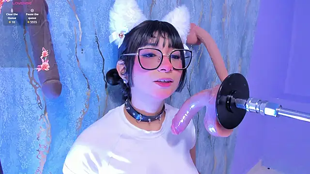 Snapshot of linda_sofi__ chatting on February 15, 8:16 pm linda sofi online show from February 15, 8:16 pm