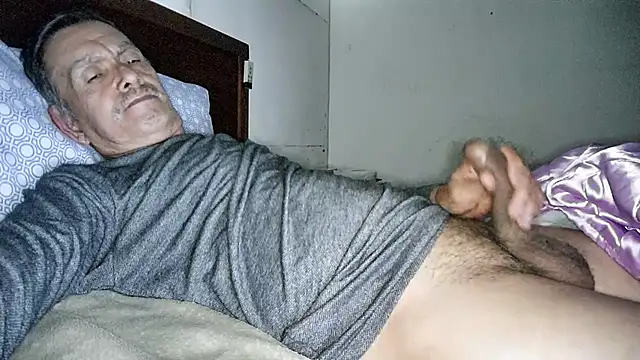 elver271xh online show from December 18, 5:46 am