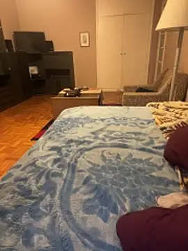 Snapshot of Budibudi5 chatting on February 12, 1:44 am Budibudi5 online show from February 12, 1:44 am