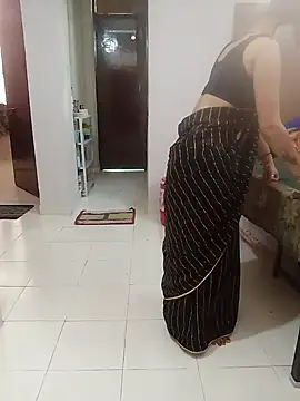 Snapshot of DesiVillageBaby chatting on March 15, 5:52 am DesiVillageBaby online show from March 15, 5:52 am