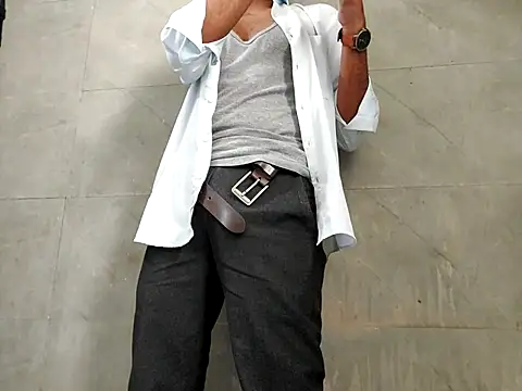 Lustyluckyy online show from October 11, 7:07 am