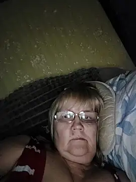 Violet5364 online show from May 30, 7:44 pm