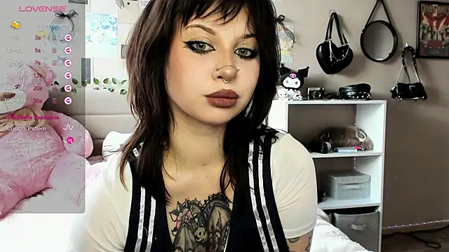 marynixoxo online show from February 15, 5:48 am