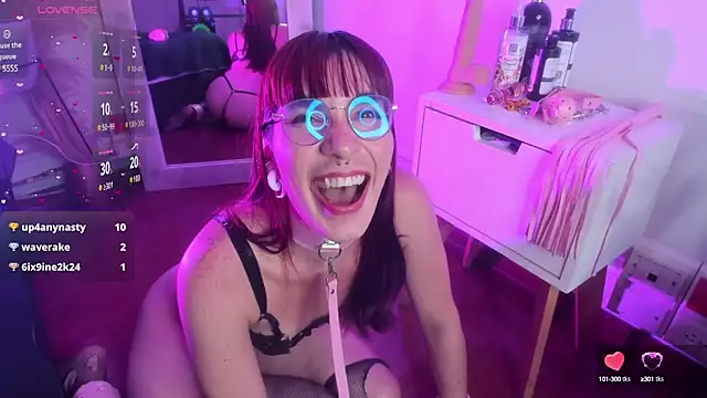 Snapshot of Assuka__ chatting on February 21, 9:22 pm Assuka online show from February 21, 9:22 pm