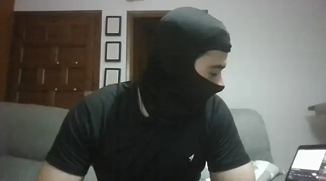 Snapshot of ESCOMOFUC chatting on February 27, 11:26 pm ESCOMOFUC online show from February 27, 11:26 pm