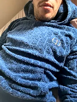 yaxxx03 online show from October 19, 10:49 am