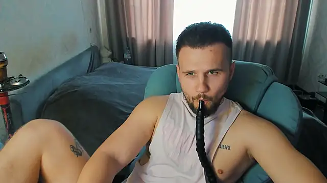 Vladik b online show from June 7, 3:49 pm