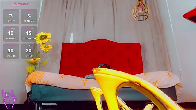 Snapshot of katha_Crawford chatting on November 13, 7:13 pm katha Crawford online show from November 13, 7:13 pm