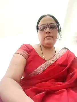 Snapshot of Kiyara8 chatting on February 28, 11:25 am Kiyara8 online show from February 28, 11:25 am