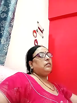 Snapshot of Kiyara8 chatting on September 18, 4:58 am Kiyara8 online show from September 18, 4:58 am