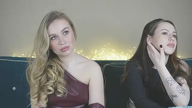 girlstirp online show from February 27, 6:50 am