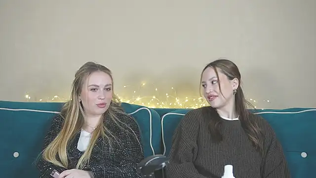 girlstirp online show from March 8, 6:32 am