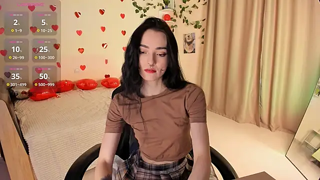 Bella  Faith online show from February 17, 5:14 am