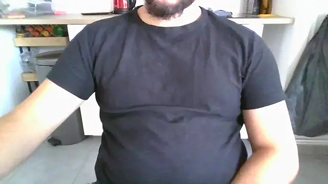 Snapshot of nxnd3525 chatting on December 22, 10:01 am nxnd3525 online show from December 22, 10:01 am