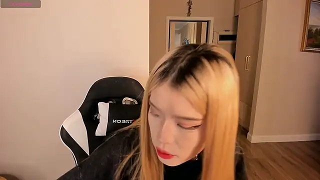 Pakk Minni online show from March 19, 11:06 am