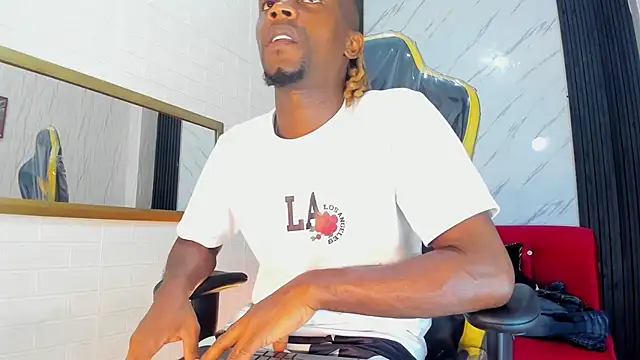 LooganX online show from March 11, 4:40 pm