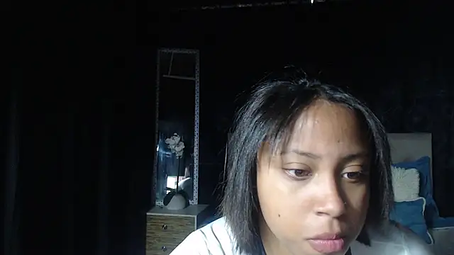 Snapshot of rebeka_kenye chatting on February 24, 2:26 pm rebeka kenye online show from February 24, 2:26 pm