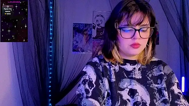 scarleth shadow online show from November 26, 12:11 am