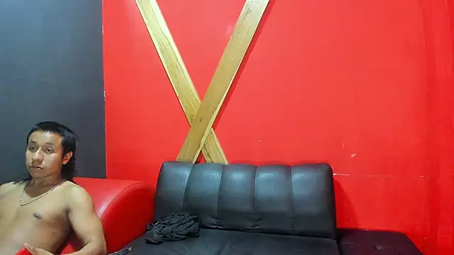 Snapshot of manuel_rey chatting on March 20, 12:19 am manuel rey online show from March 20, 12:19 am