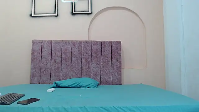 Snapshot of manuel_rey chatting on September 13, 2:22 am manuel rey online show from September 13, 2:22 am