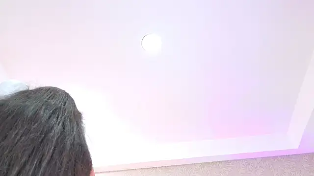 YesyHills online show from January 10, 11:56 am