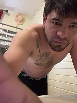 guajiro276565 online show from March 19, 6:55 pm