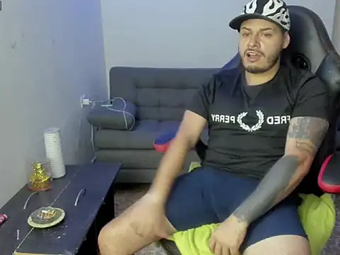 ragnar lothbrok777 online show from April 14, 4:18 am