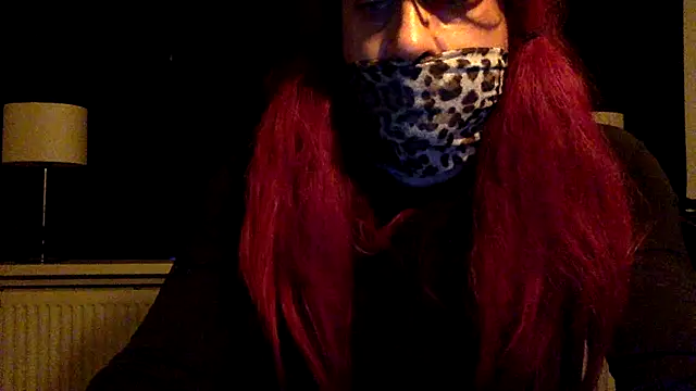 Snapshot of Bleueyez007 chatting on November 30, 3:38 pm Bleueyez007 online show from November 30, 3:38 pm