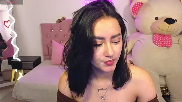 LUDO KITTY TAY online show from March 6, 3:02 am