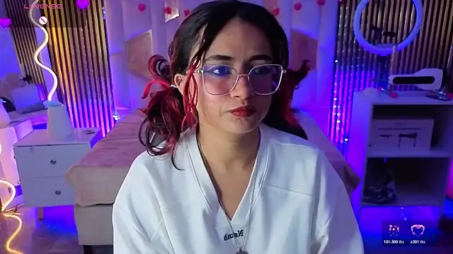 kristen tay online show from April 1, 3:07 am