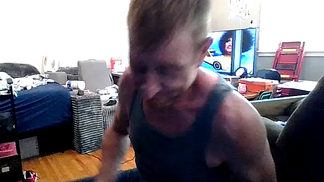 Snapshot of Sk00byJaXxX212 chatting on June 28, 4:46 pm Sk00byJaXxX212 online show from June 28, 4:46 pm