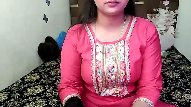 megancatluna online show from October 27, 5:22 am