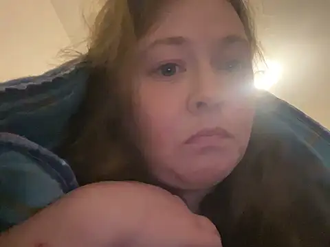 minichattedilatter online show from February 12, 9:11 pm