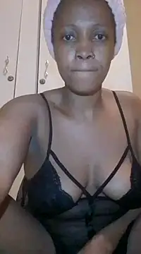 ChloeBab online show from March 17, 7:15 pm