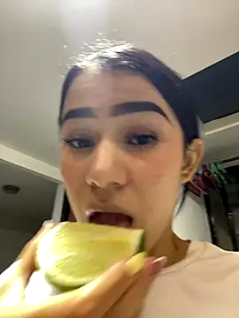 Arii moon online show from December 19, 11:56 pm