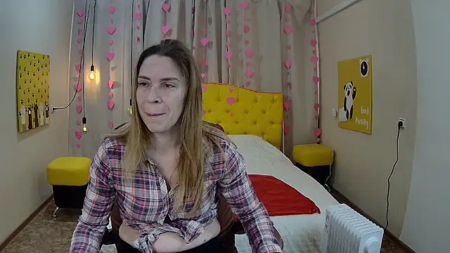 TessaDaybreak online show from February 11, 12:32 pm