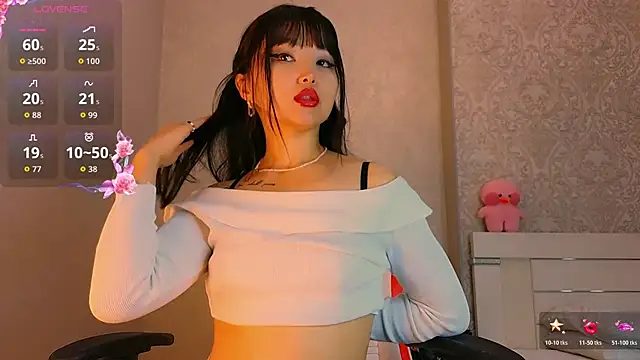 Snapshot of Demonic_Angel_ chatting on November 26, 11:11 am Demonic Angel online show from November 26, 11:11 am