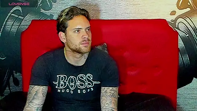 Snapshot of arnold_bekam chatting on February 15, 1:31 am arnold bekam online show from February 15, 1:31 am