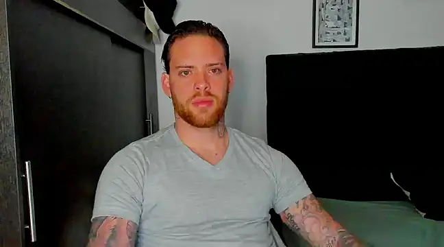 Snapshot of arnold_bekam chatting on February 27, 9:58 pm arnold bekam online show from February 27, 9:58 pm