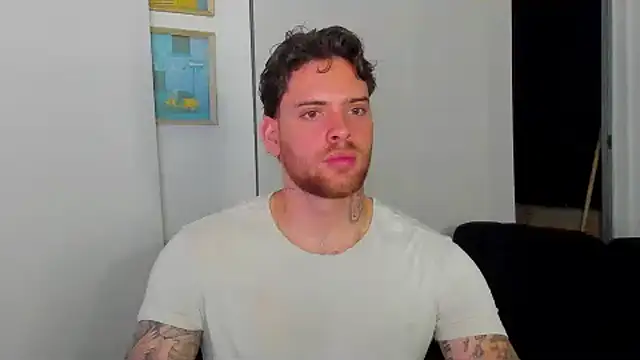 Snapshot of arnold_bekam chatting on September 11, 3:28 am arnold bekam online show from September 11, 3:28 am