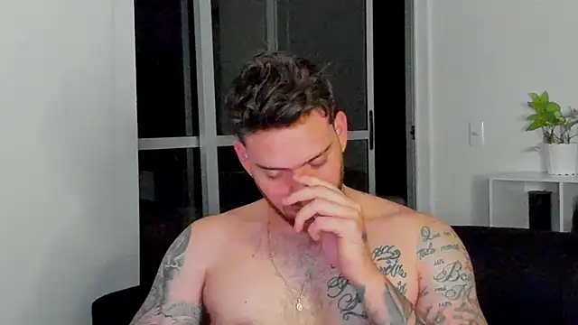 Snapshot of arnold_bekam chatting on September 19, 3:08 am arnold bekam online show from September 19, 3:08 am