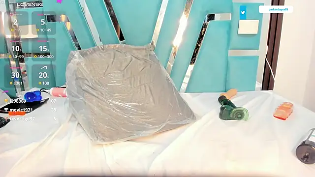 Snapshot of ebony_valentina chatting on March 8, 5:07 am ebony valentina online show from March 8, 5:07 am