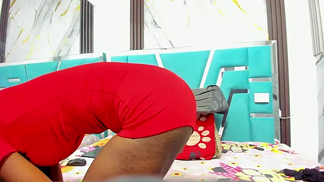 ebony valentina online show from November 14, 11:53 am