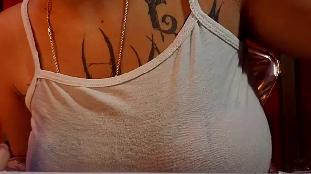 Snapshot of Anni_acker_b chatting on July 13, 12:52 pm Anni acker b online show from July 13, 12:52 pm