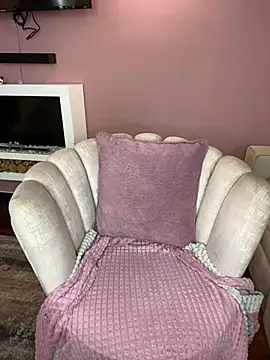 Snapshot of _ivyginger chatting on March 2, 4:07 am ivyginger online show from March 2, 4:07 am