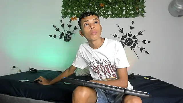 Calvin Ford online show from February 20, 1:25 am