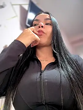 Snapshot of Naatalia chatting on October 21, 9:37 pm Naatalia online show from October 21, 9:37 pm