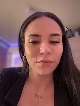 Snapshot of Naatalia chatting on November 10, 8:19 pm Naatalia online show from November 10, 8:19 pm